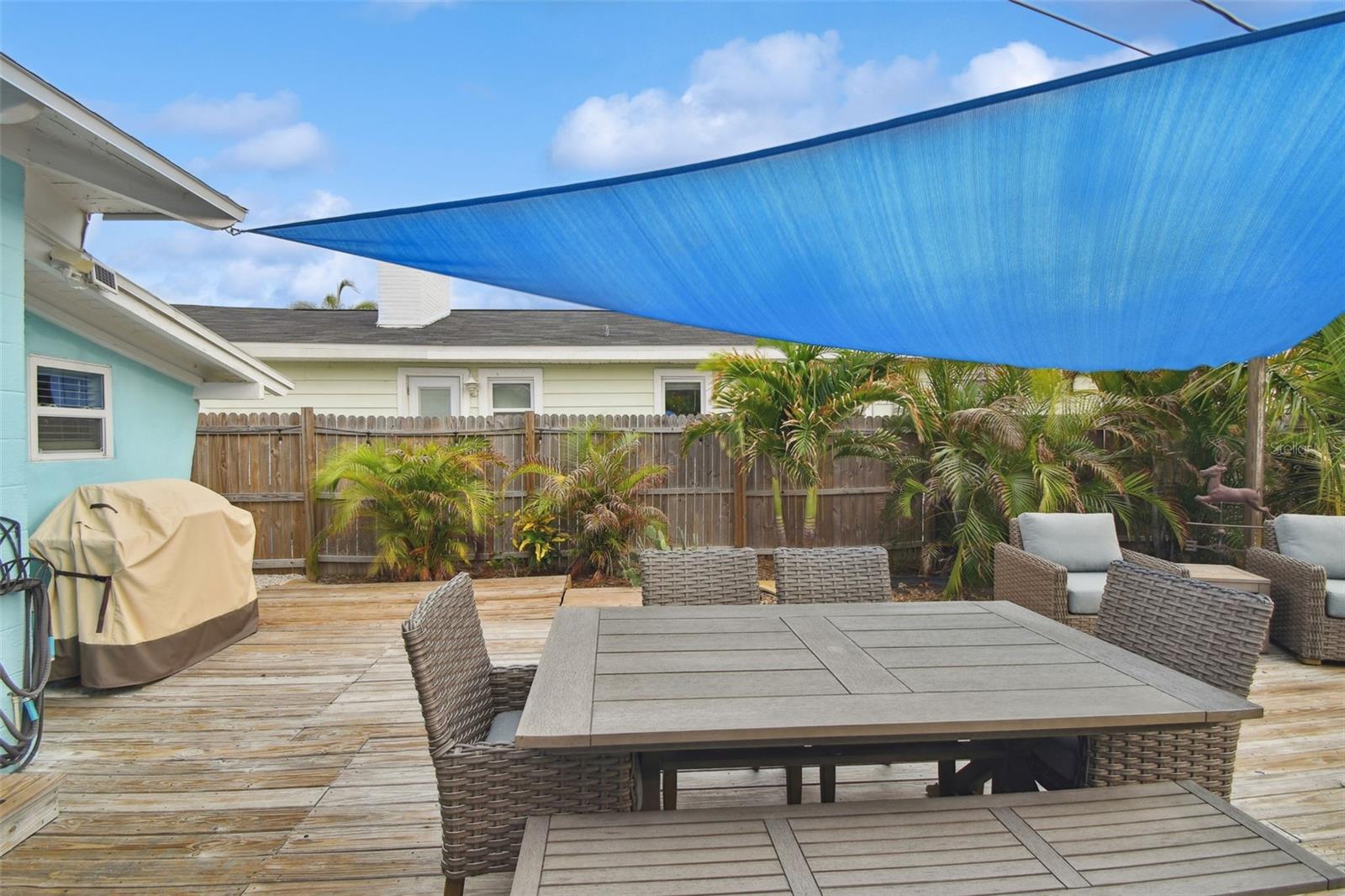 LONE PALM BEACH 4TH ADD - Residential