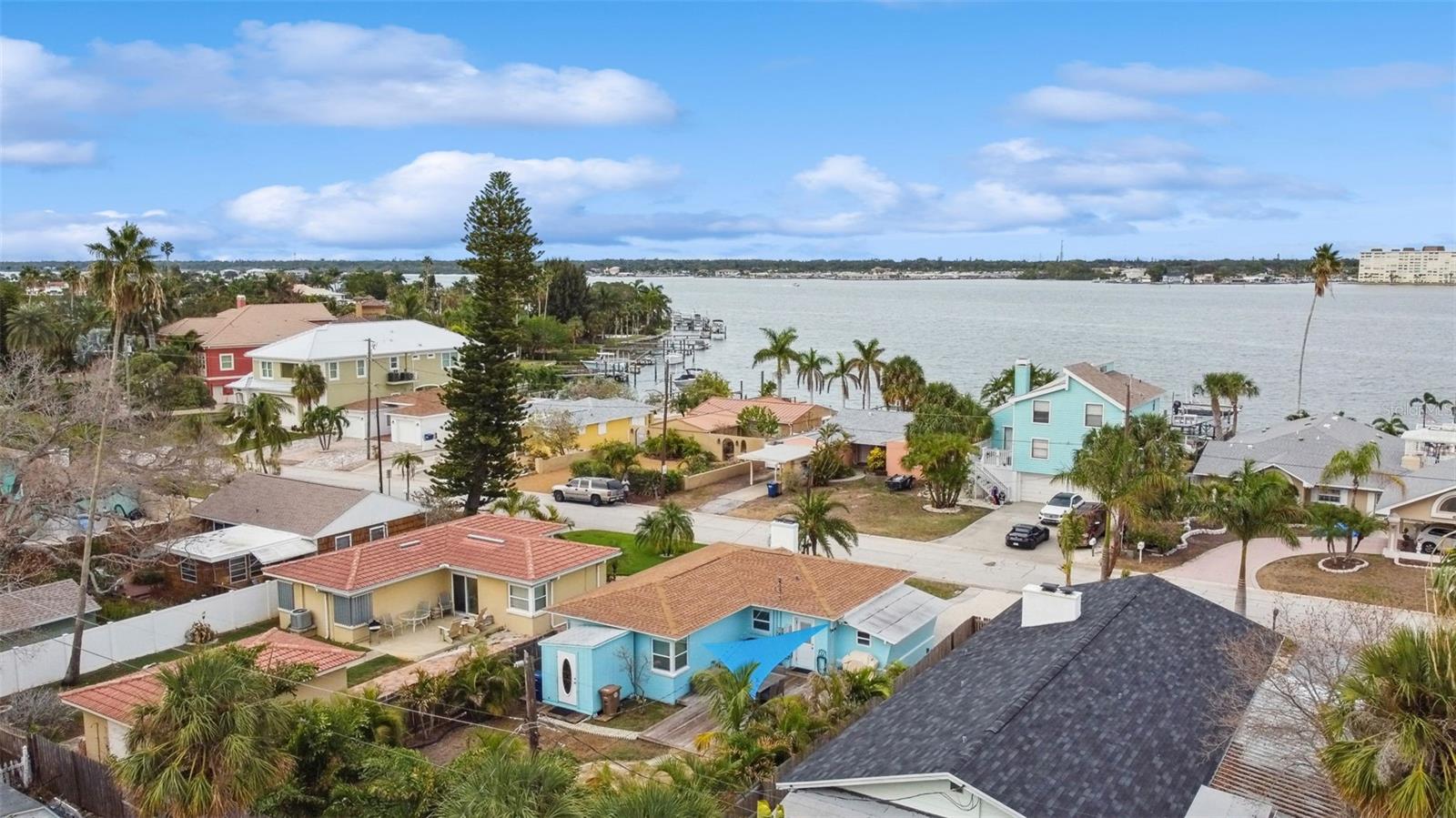 LONE PALM BEACH 4TH ADD - Residential