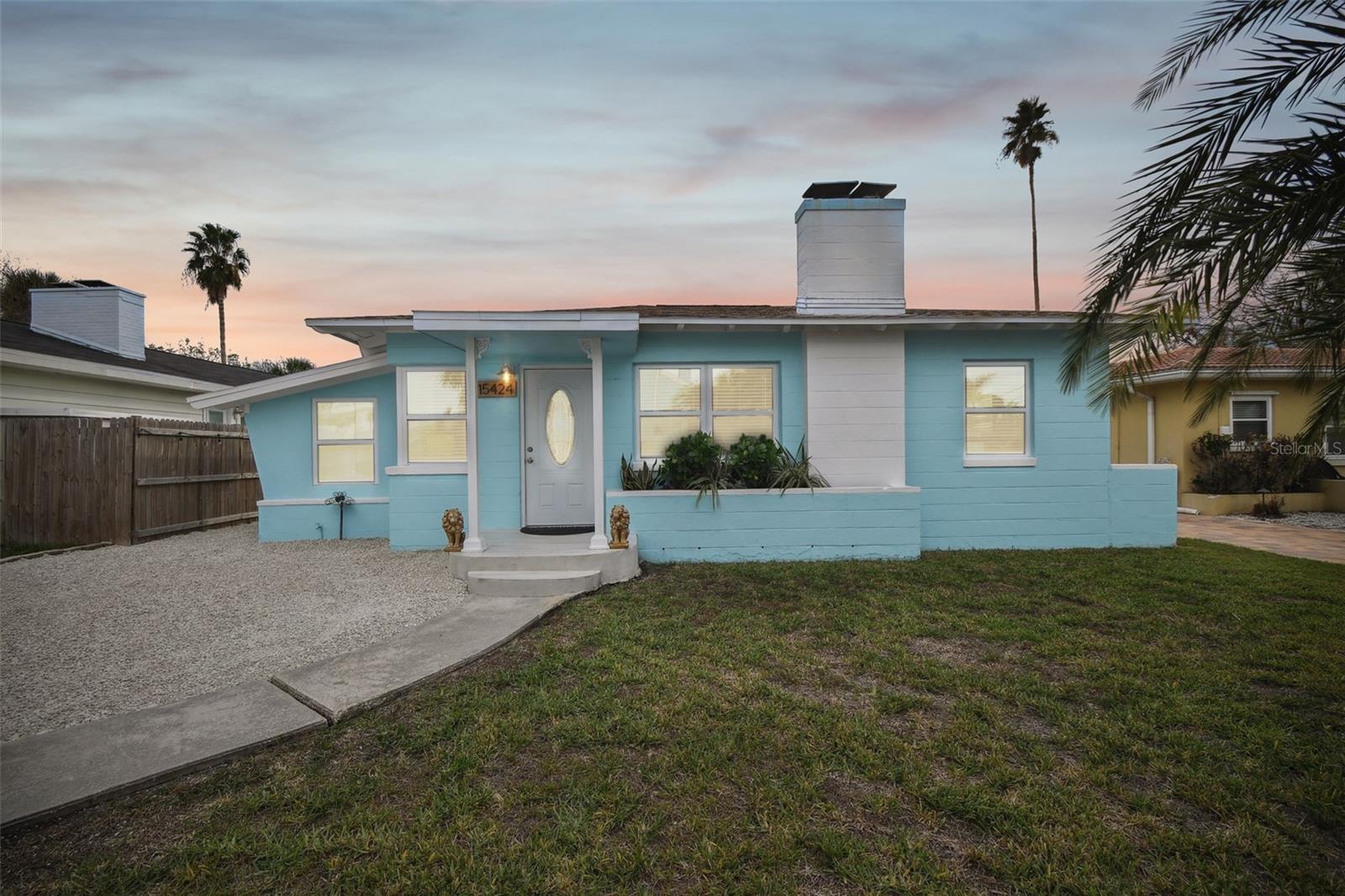 LONE PALM BEACH 4TH ADD - Residential