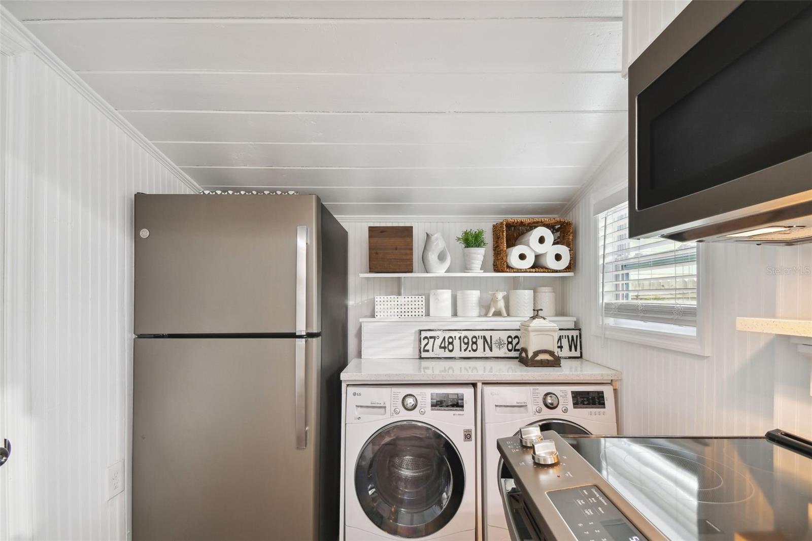 LONE PALM BEACH 4TH ADD - Residential