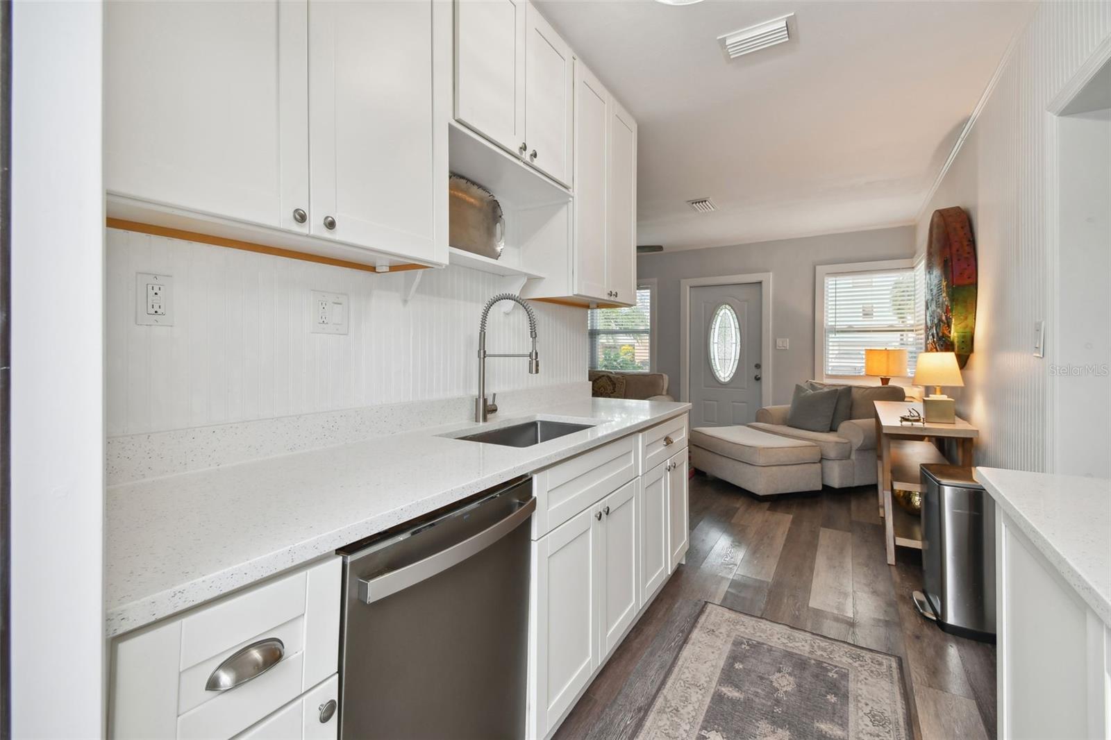 LONE PALM BEACH 4TH ADD - Residential