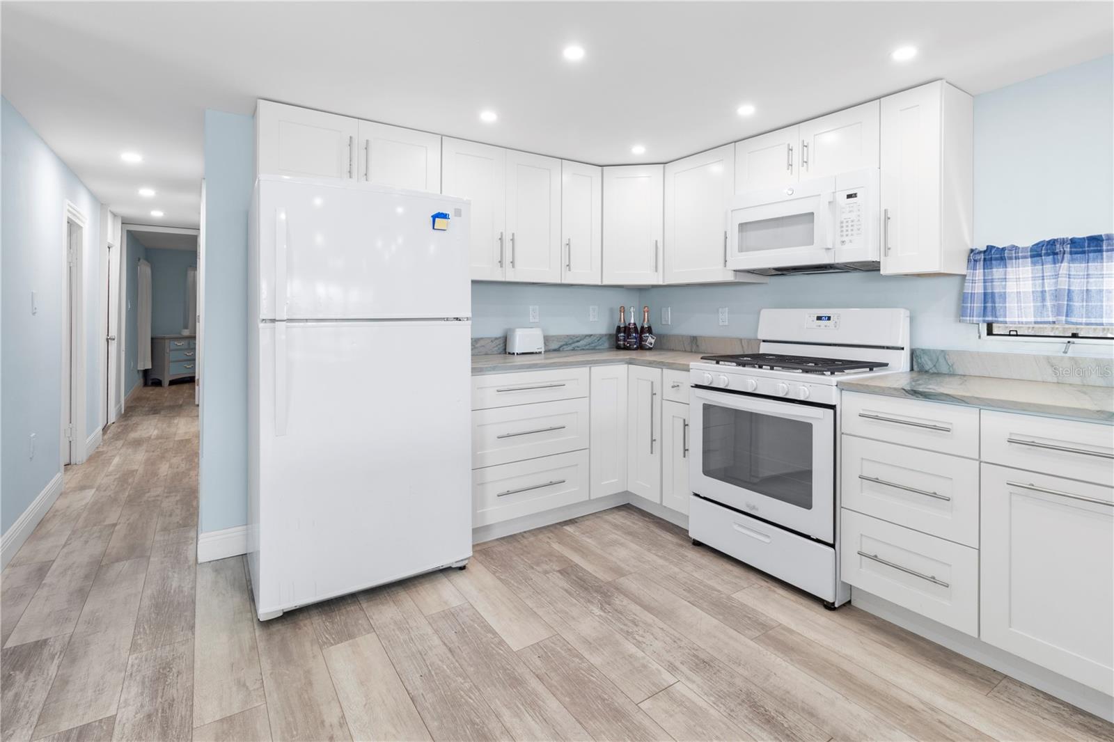 TROPIC ISLES MOBILE HOME ESTATES - Residential