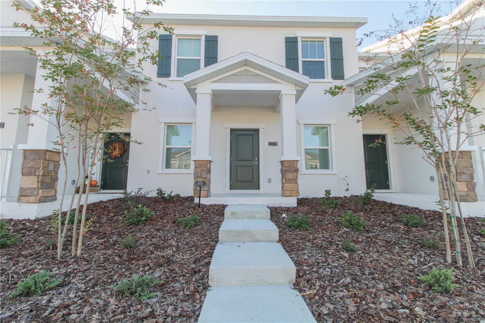 BRONSONS RIDGE 25 TH - Residential Lease