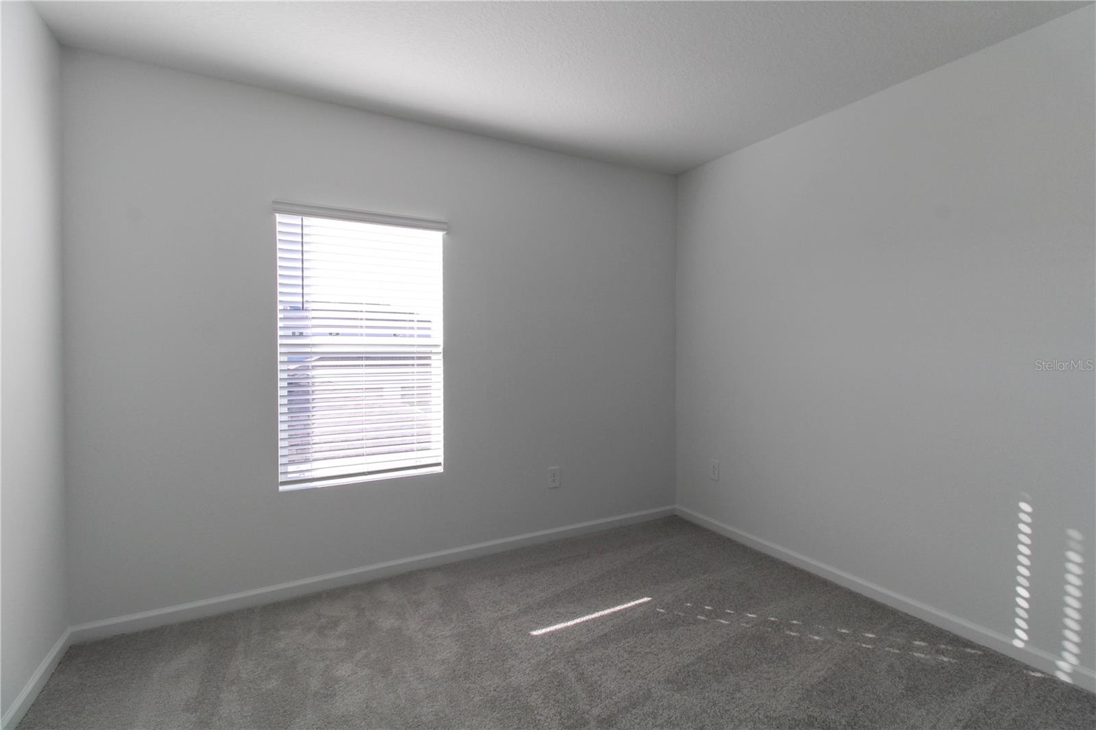 BRONSONS RIDGE 25 TH - Residential Lease