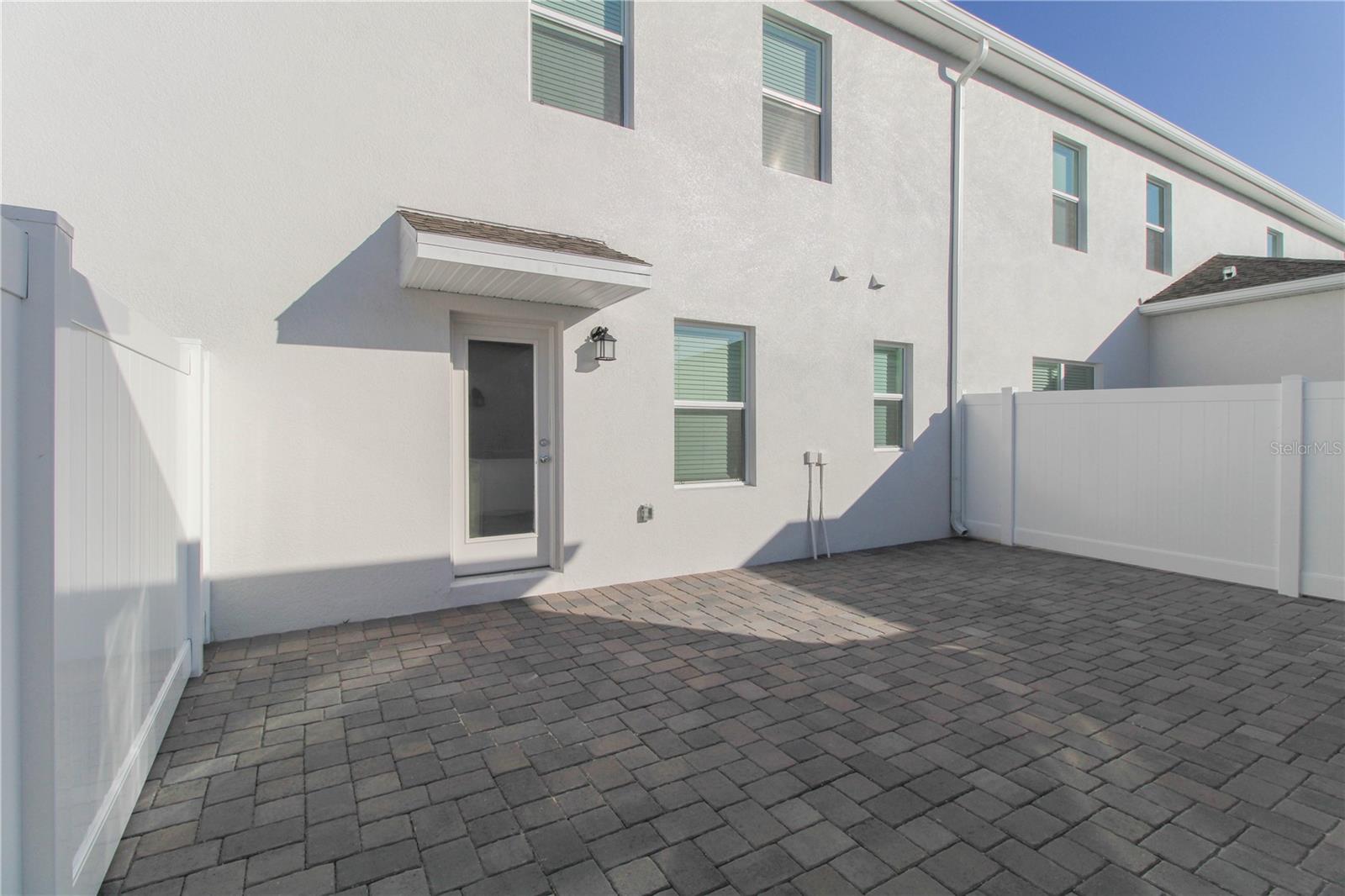 BRONSONS RIDGE 25 TH - Residential Lease