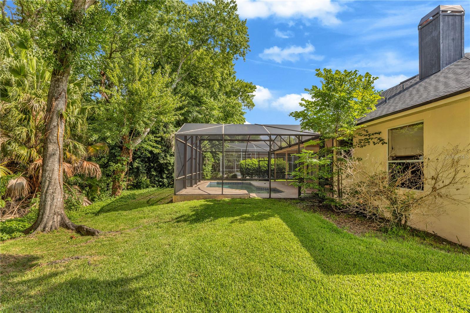 TWIN OAKS - Residential