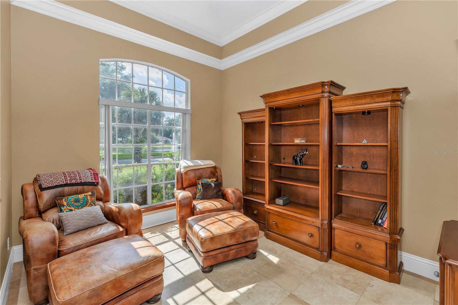 TWIN OAKS - Residential