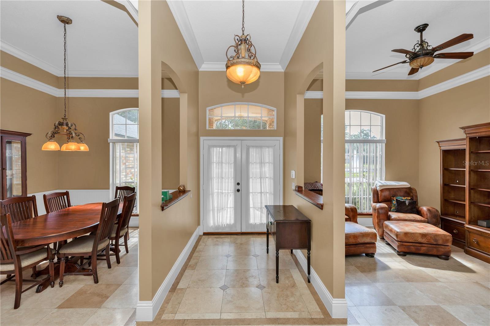 TWIN OAKS - Residential