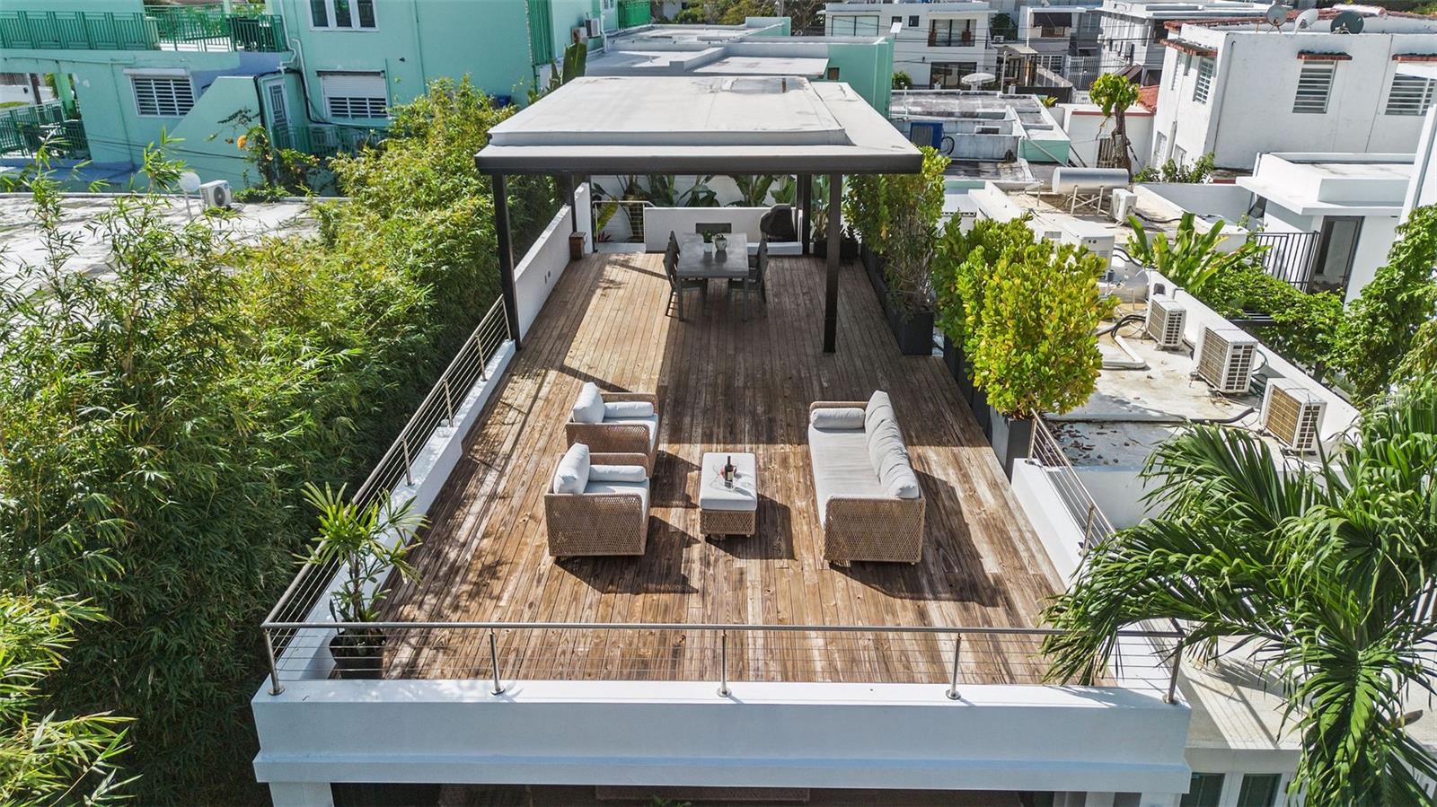 OCEAN PARK - Residential Lease