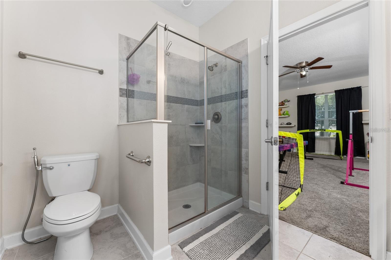 STOREY PK-PCL L - Residential Lease