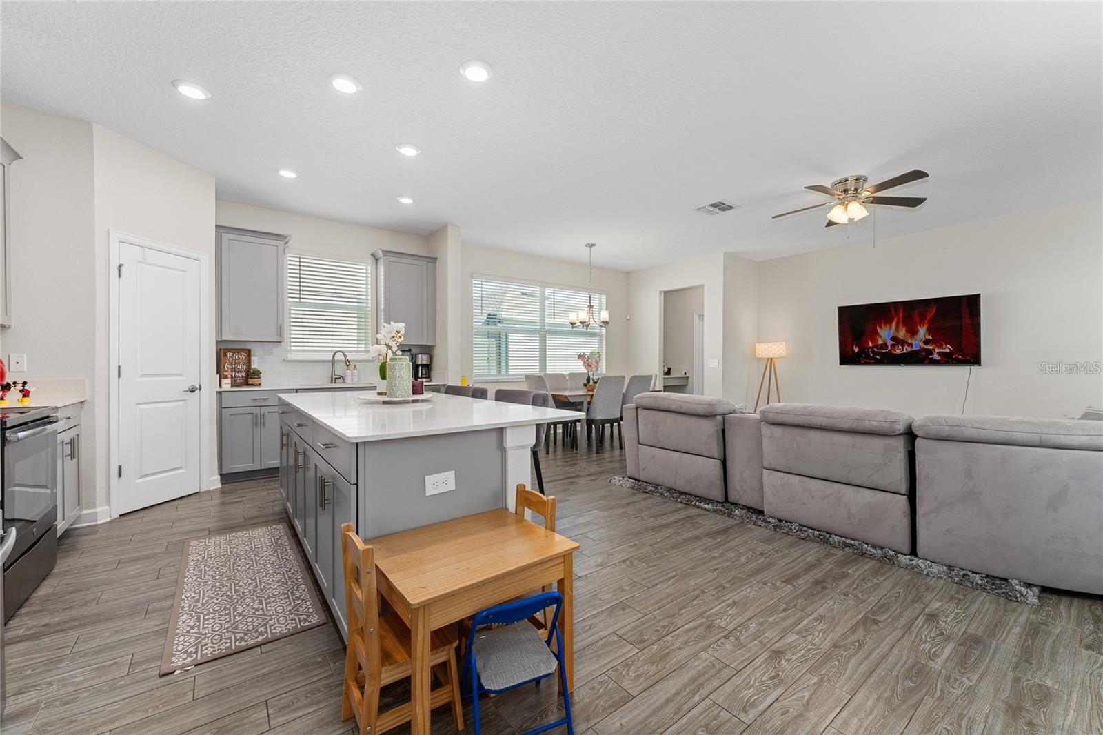 STOREY PK-PCL L - Residential Lease