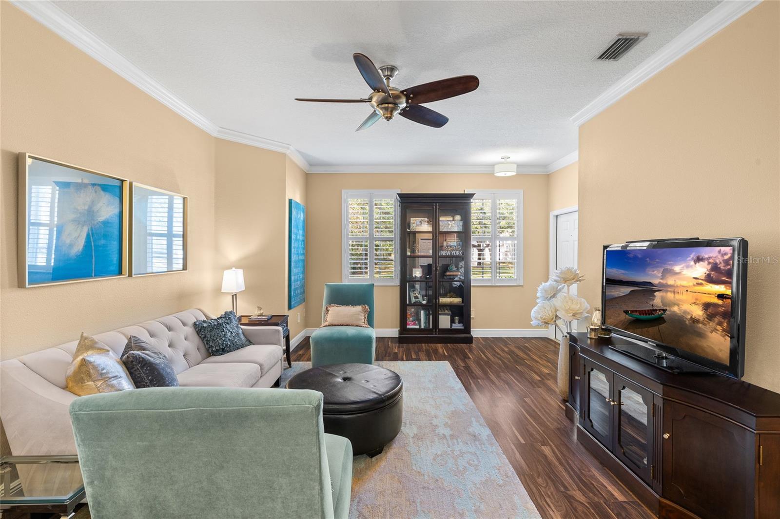 WORTHINGTON AT WEST PARK VILLA - Residential