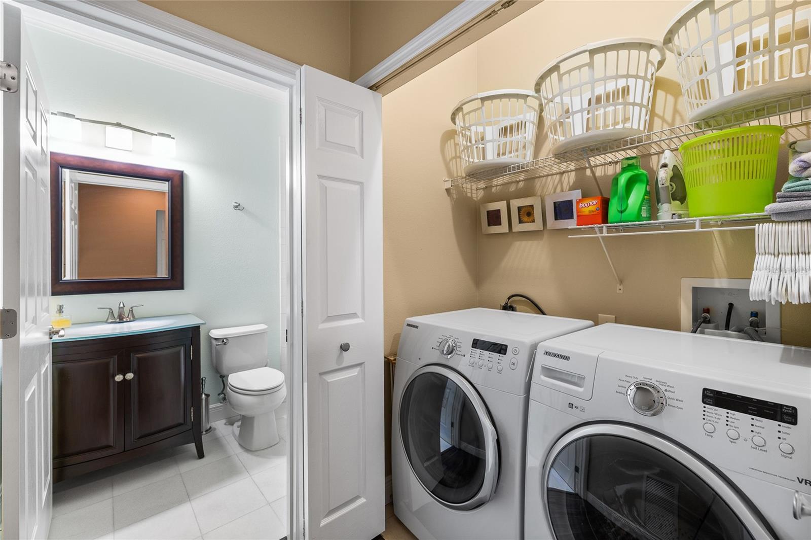 WORTHINGTON AT WEST PARK VILLA - Residential