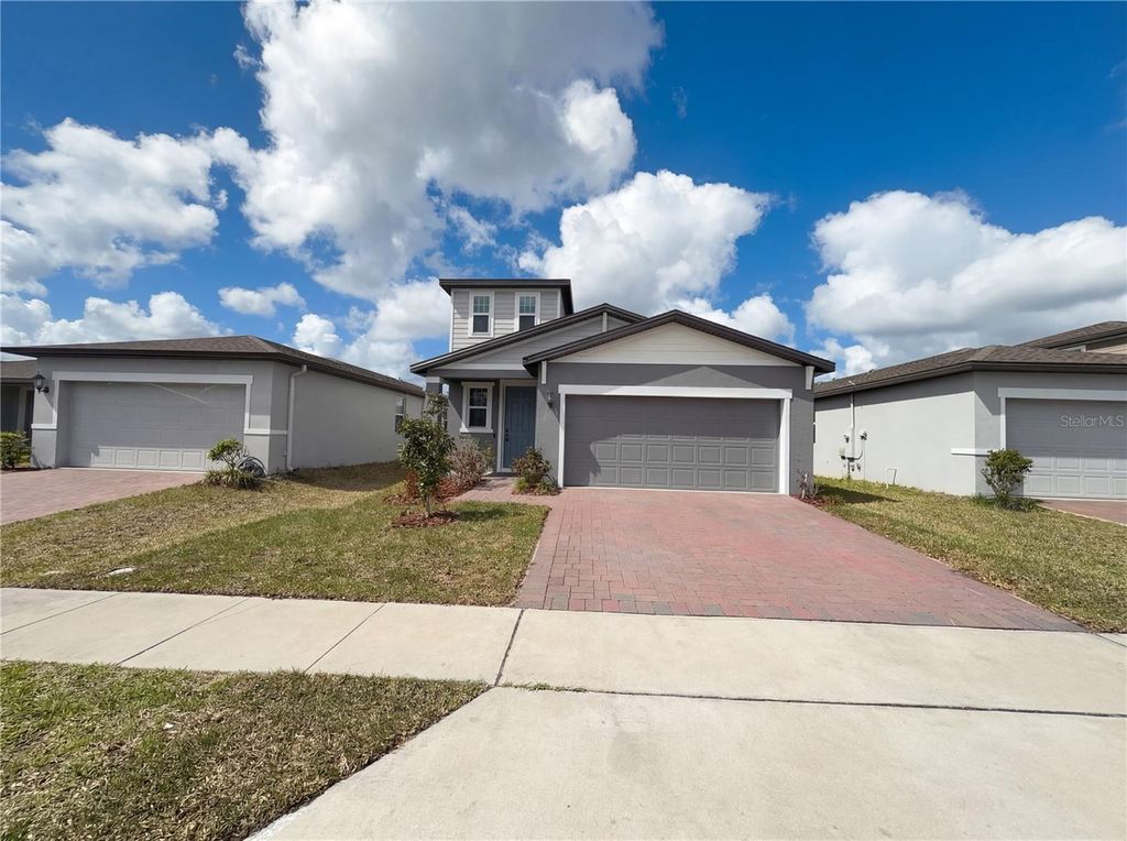 Photo of 3092 Bella Vista Drive, Davenport, FL 33897 (MLS # O6389378)
