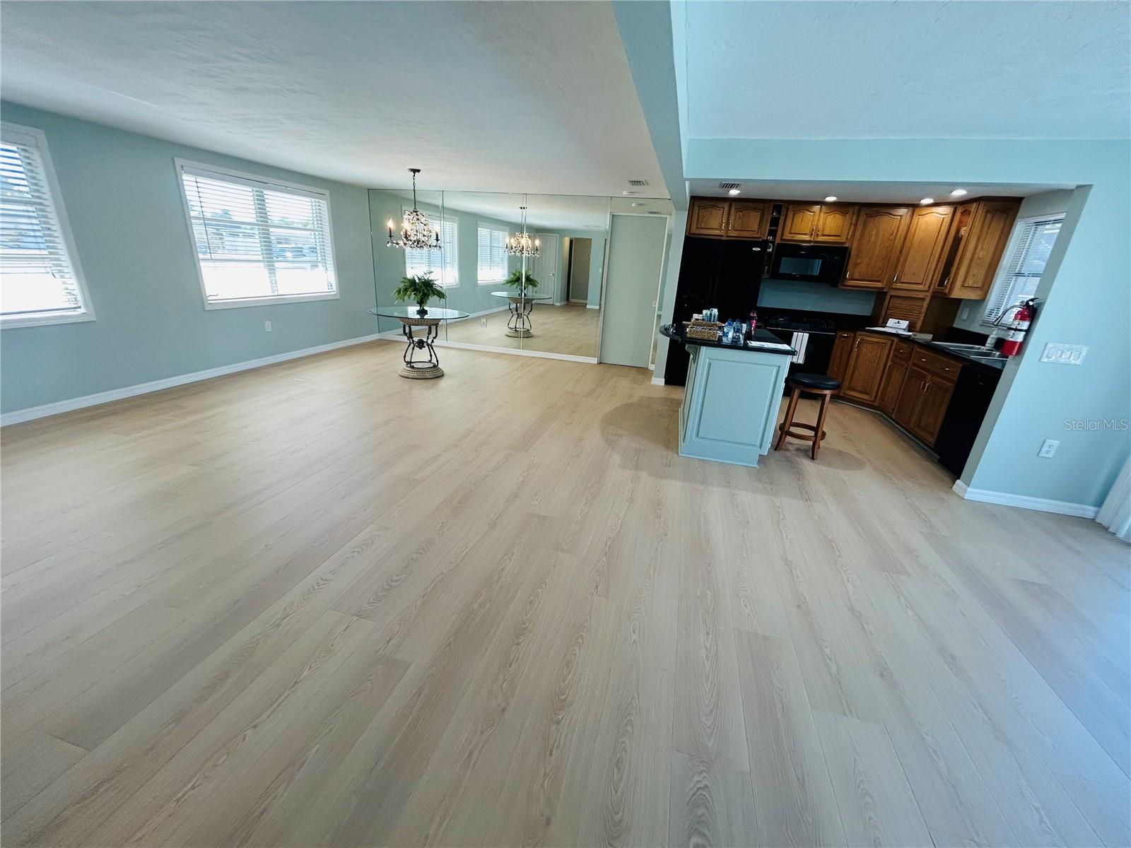 GULF GATE - Residential