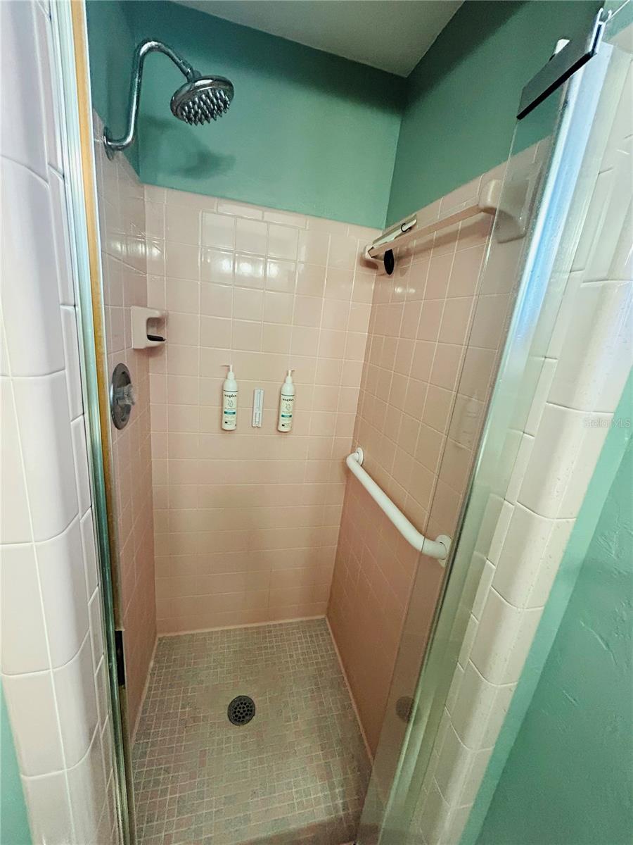 GULF GATE - Residential