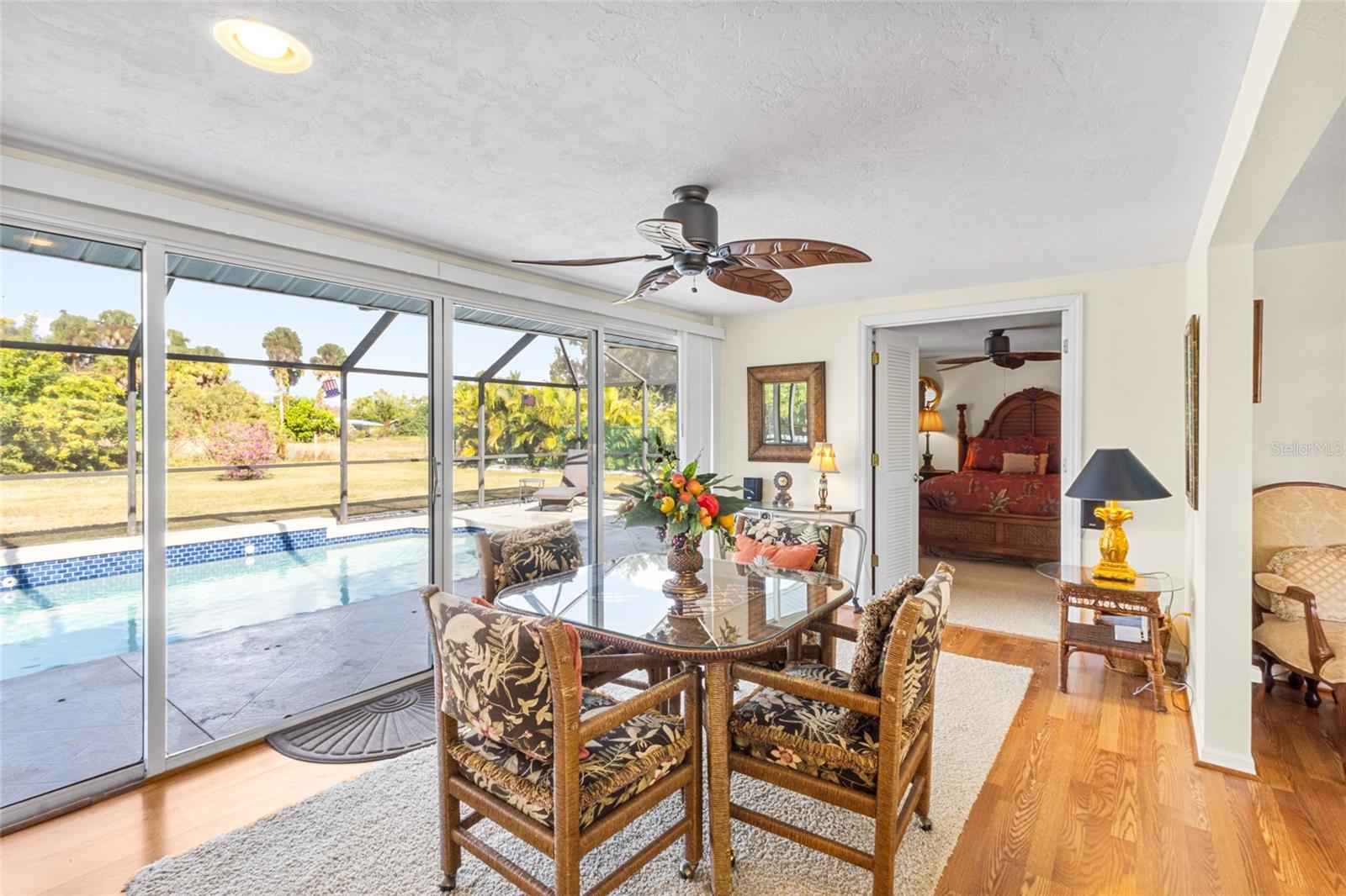 GULF GATE - Residential