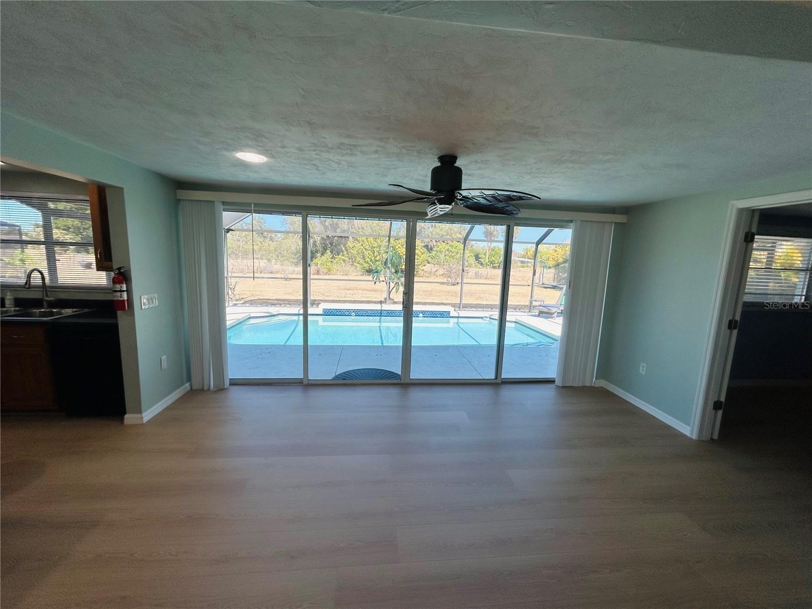 GULF GATE - Residential