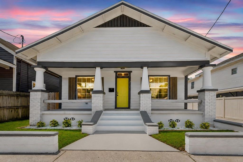 Photo of 2914 N 16th Street, Tampa, FL 33605 (MLS # TB8510275)