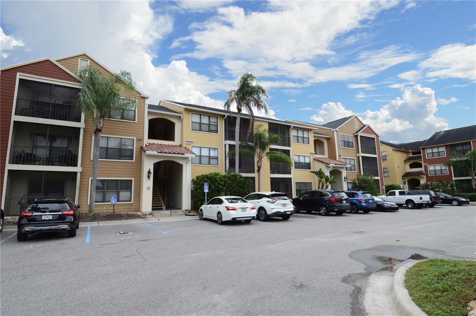 BAYPOINTE PRESERVE CONDO - Residential Lease