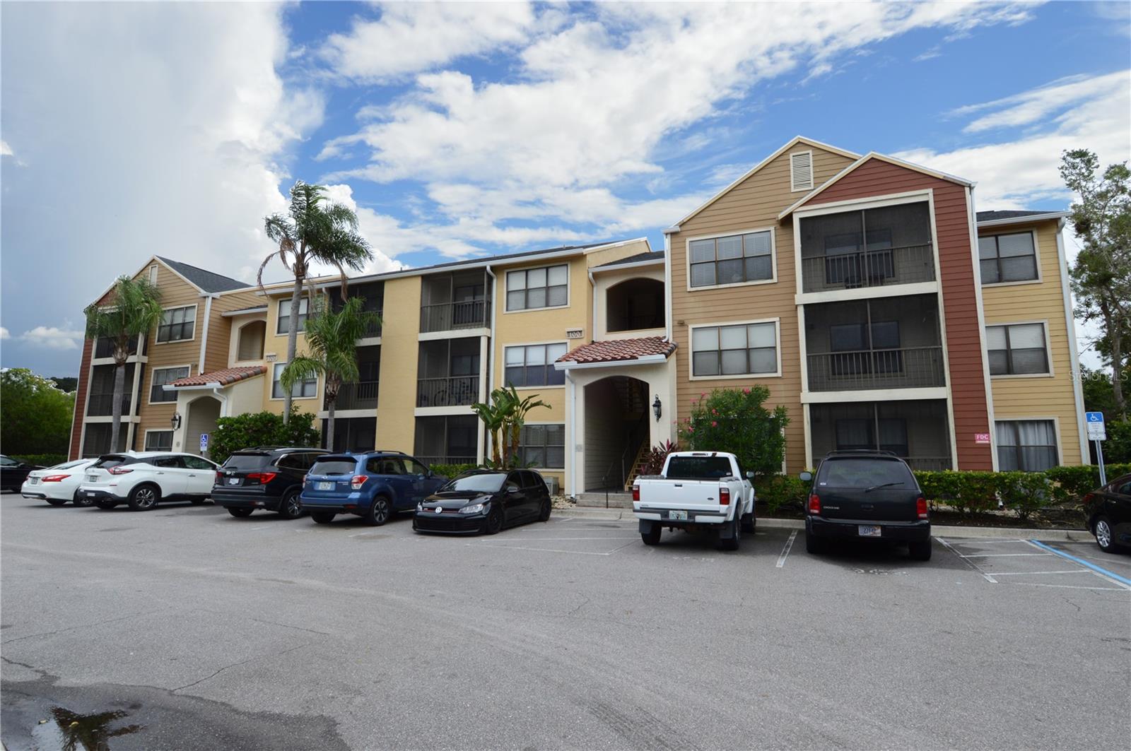 BAYPOINTE PRESERVE CONDO - Residential Lease