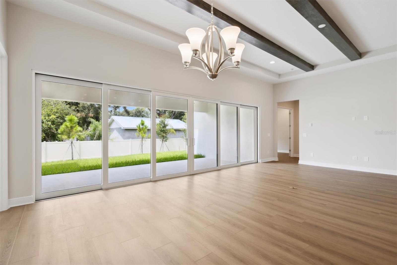 CRESTWOOD ESTATES - Residential