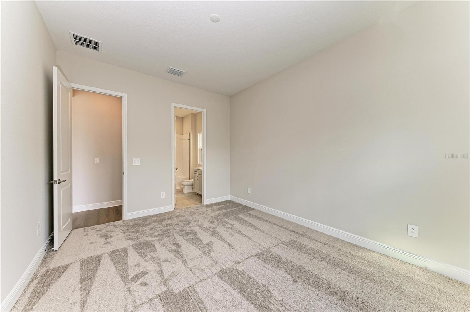 CRESTWOOD ESTATES - Residential