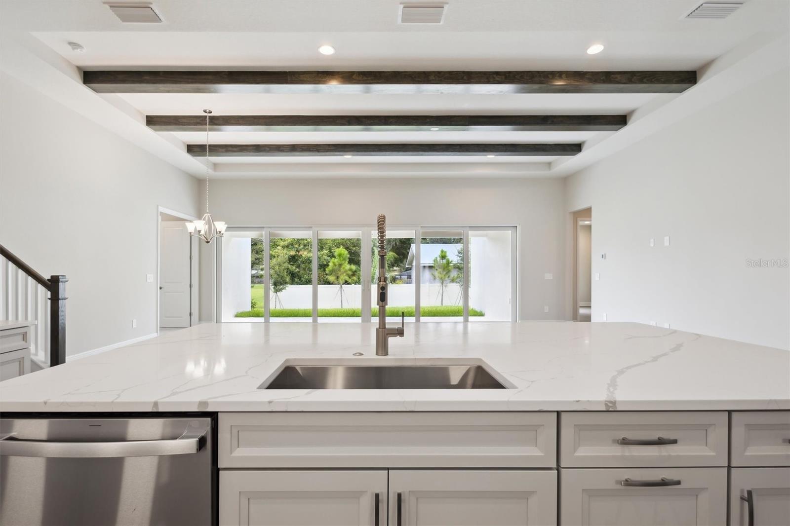 CRESTWOOD ESTATES - Residential