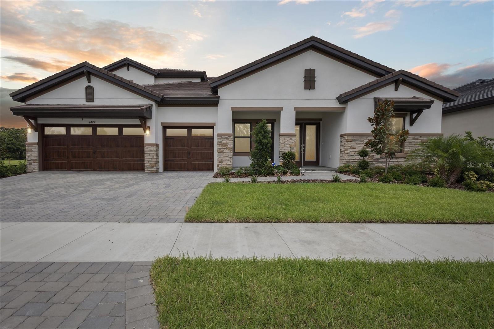 CRESTWOOD ESTATES - Residential