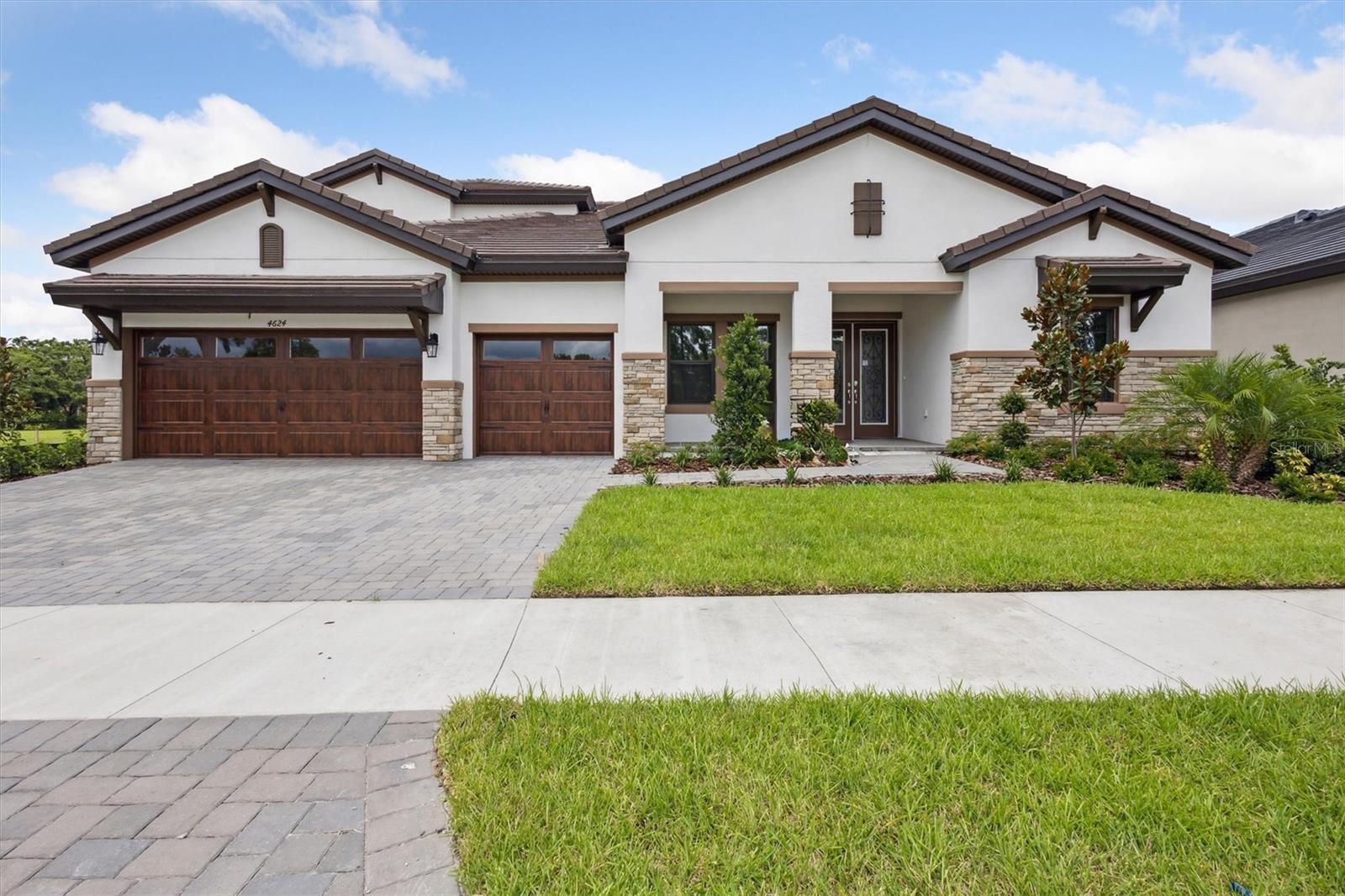 CRESTWOOD ESTATES - Residential