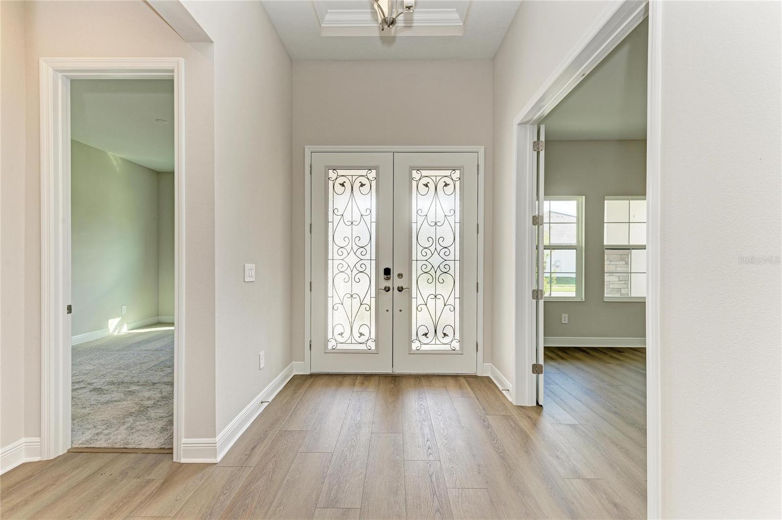 CRESTWOOD ESTATES - Residential