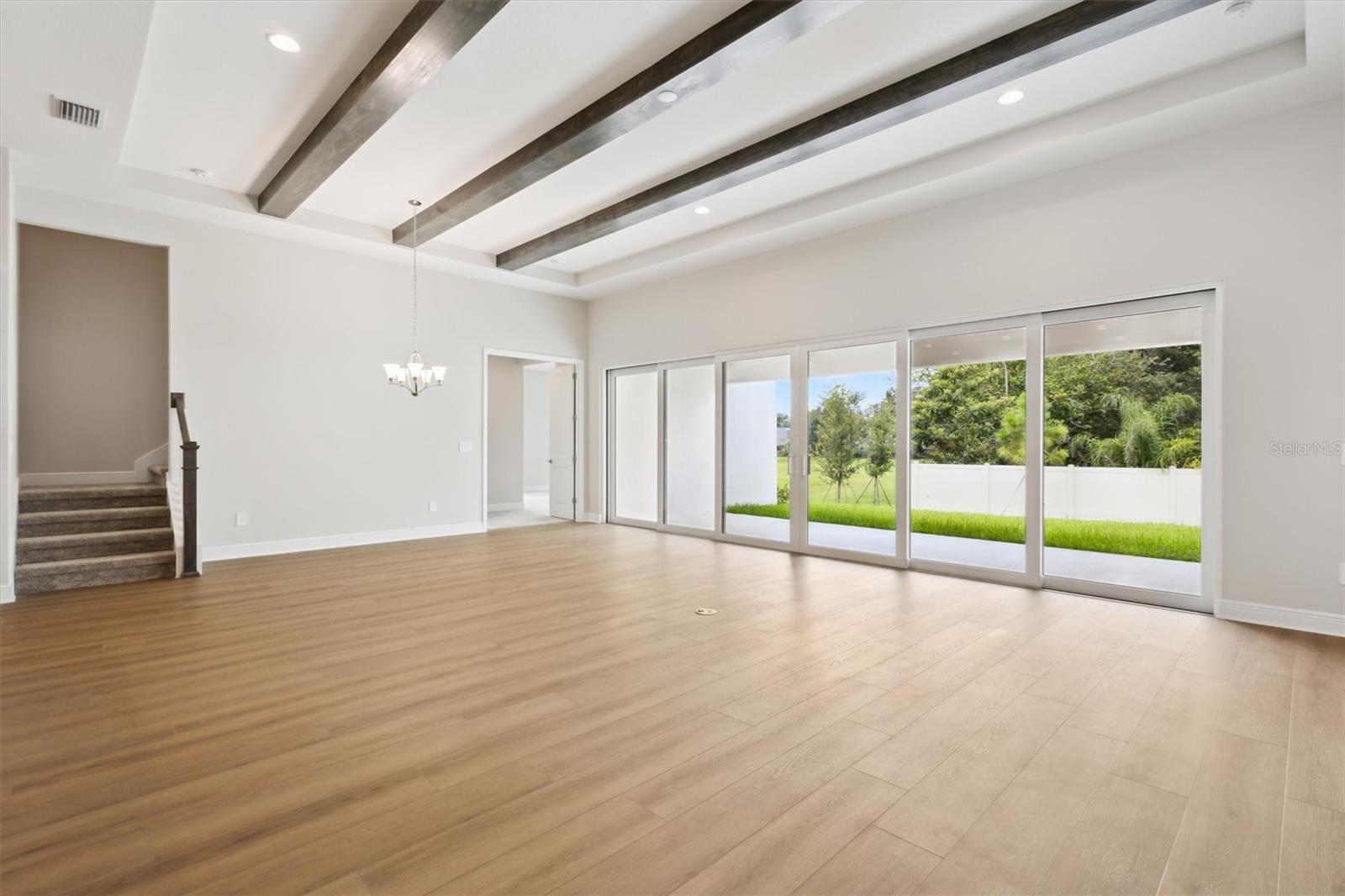 CRESTWOOD ESTATES - Residential