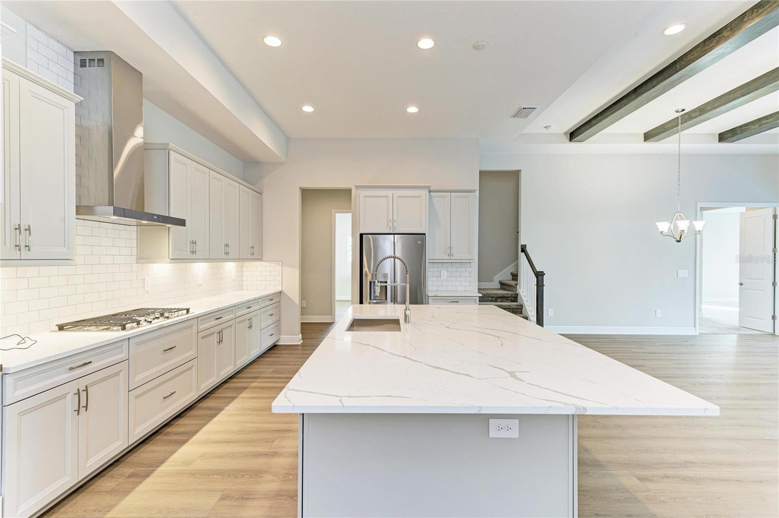 CRESTWOOD ESTATES - Residential