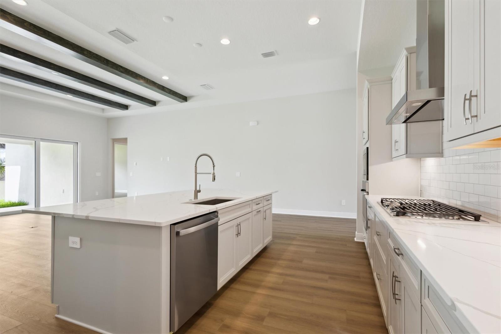 CRESTWOOD ESTATES - Residential