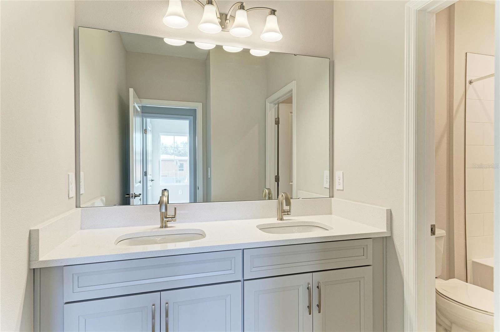 CRESTWOOD ESTATES - Residential