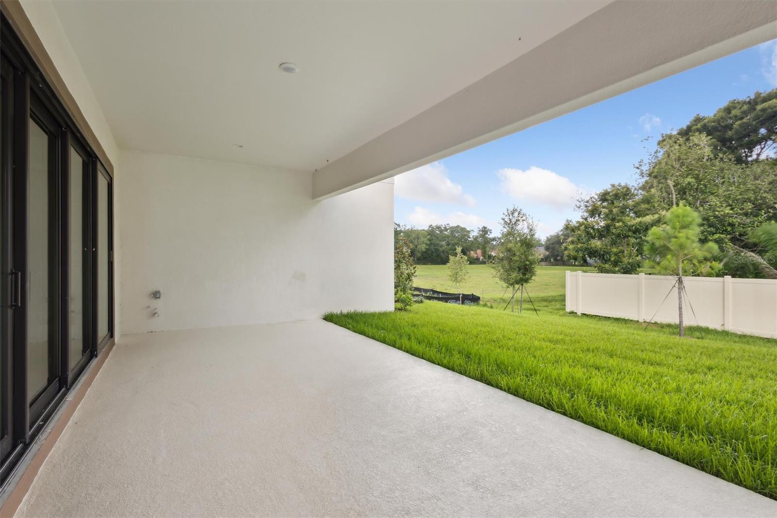 CRESTWOOD ESTATES - Residential