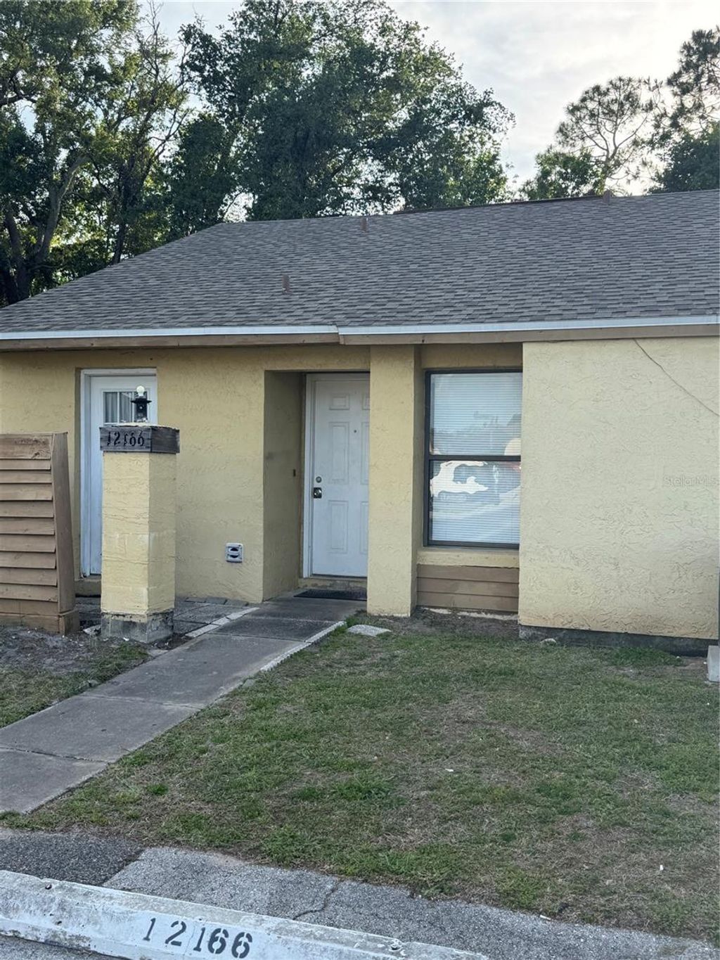 Photo of 12166 Sandal Creek Way, Orlando, FL 32824 (MLS # S5148934)