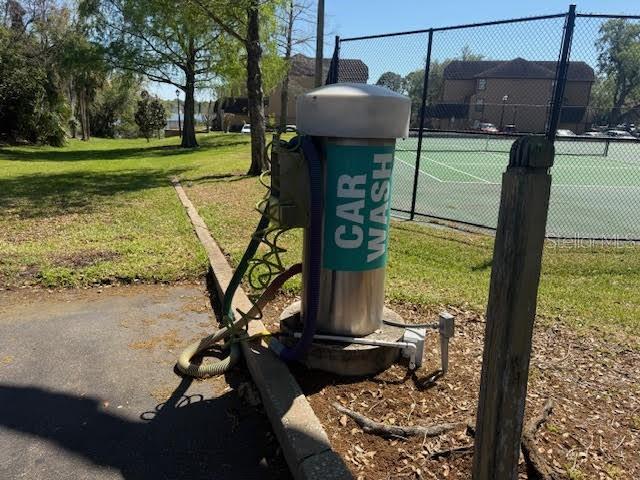 LAKEWOOD PARK - Residential Lease