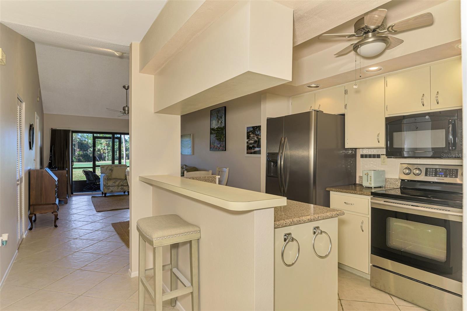 927 CAPRI ISLES BOULEVARD 5