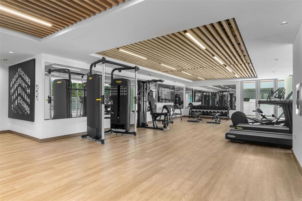 LE PARC - Residential Lease