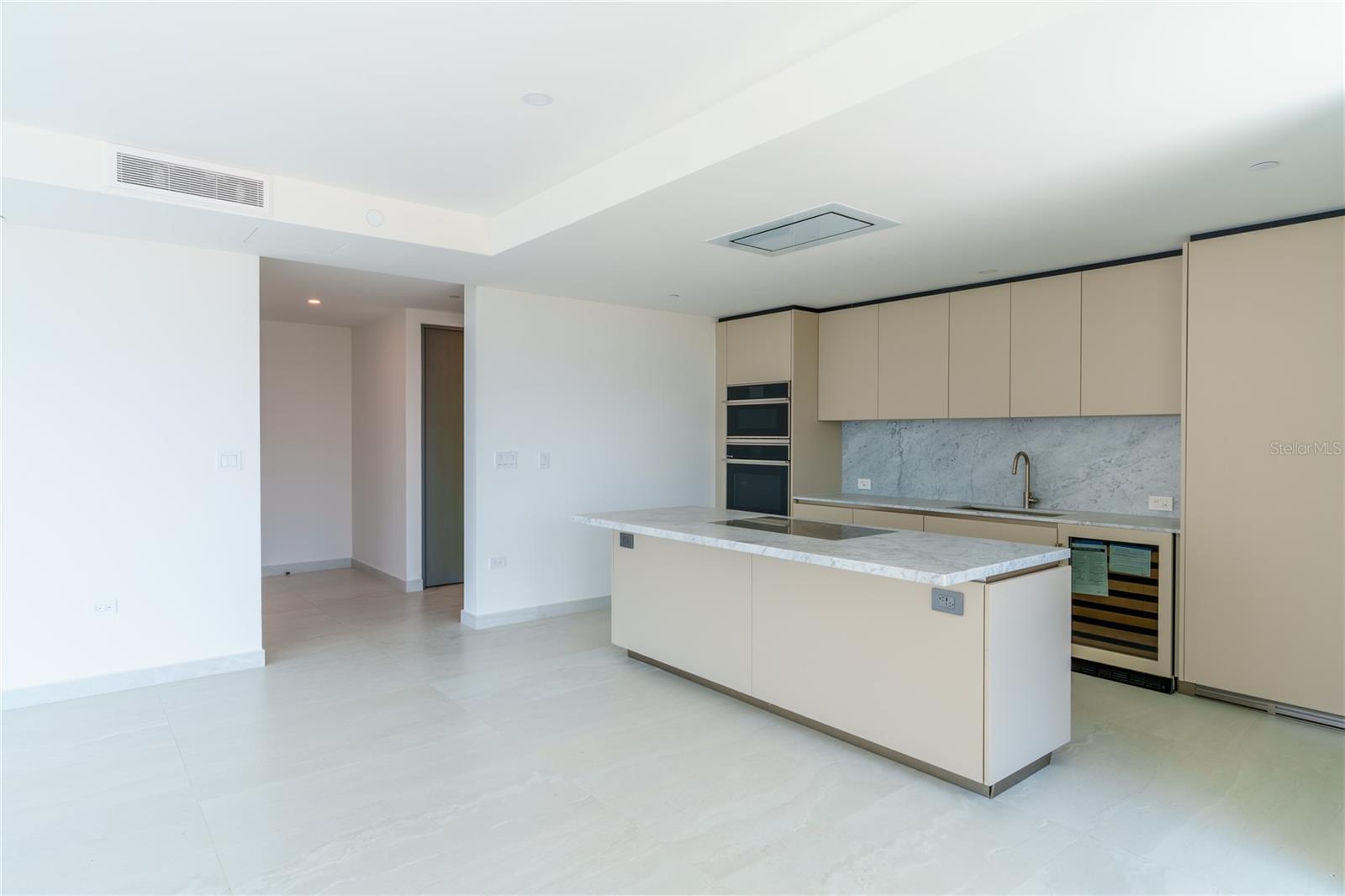 LE PARC - Residential Lease