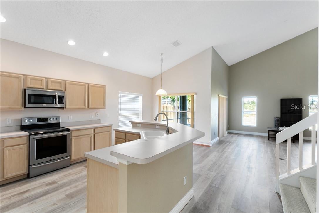3701 SEMINOLE DRIVE