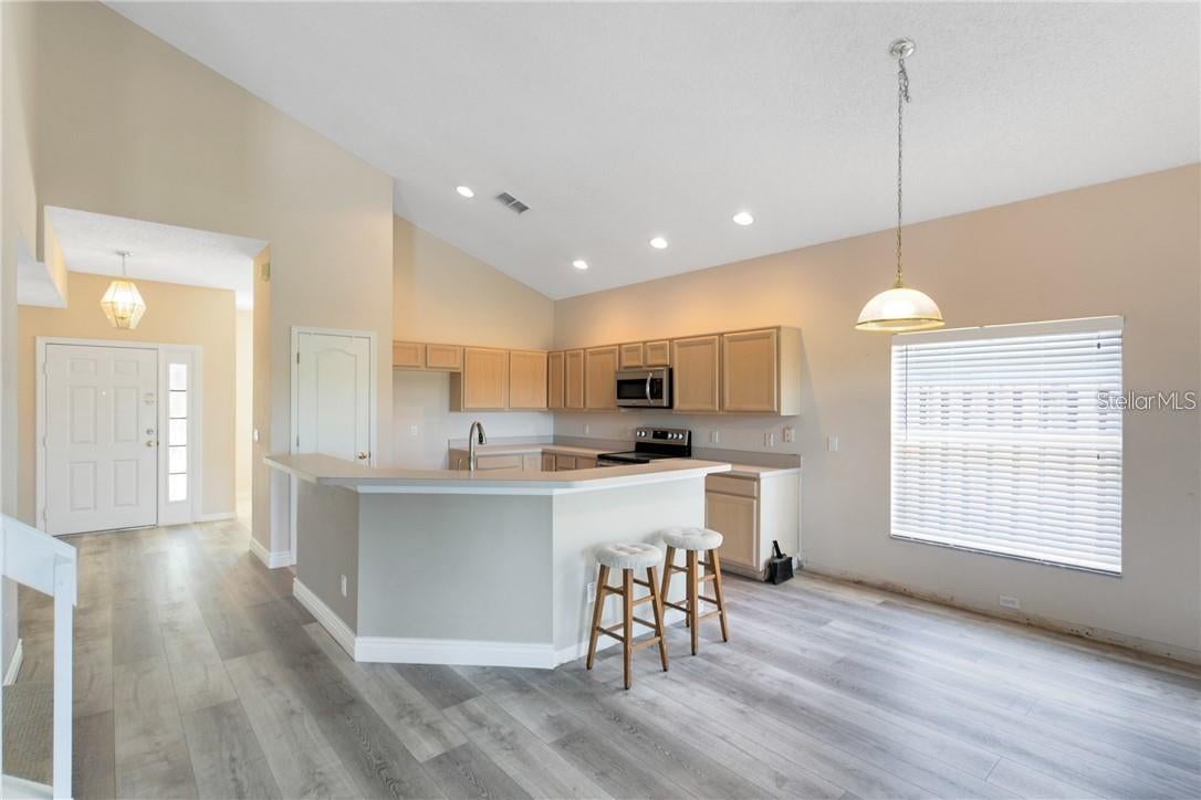 3701 SEMINOLE DRIVE