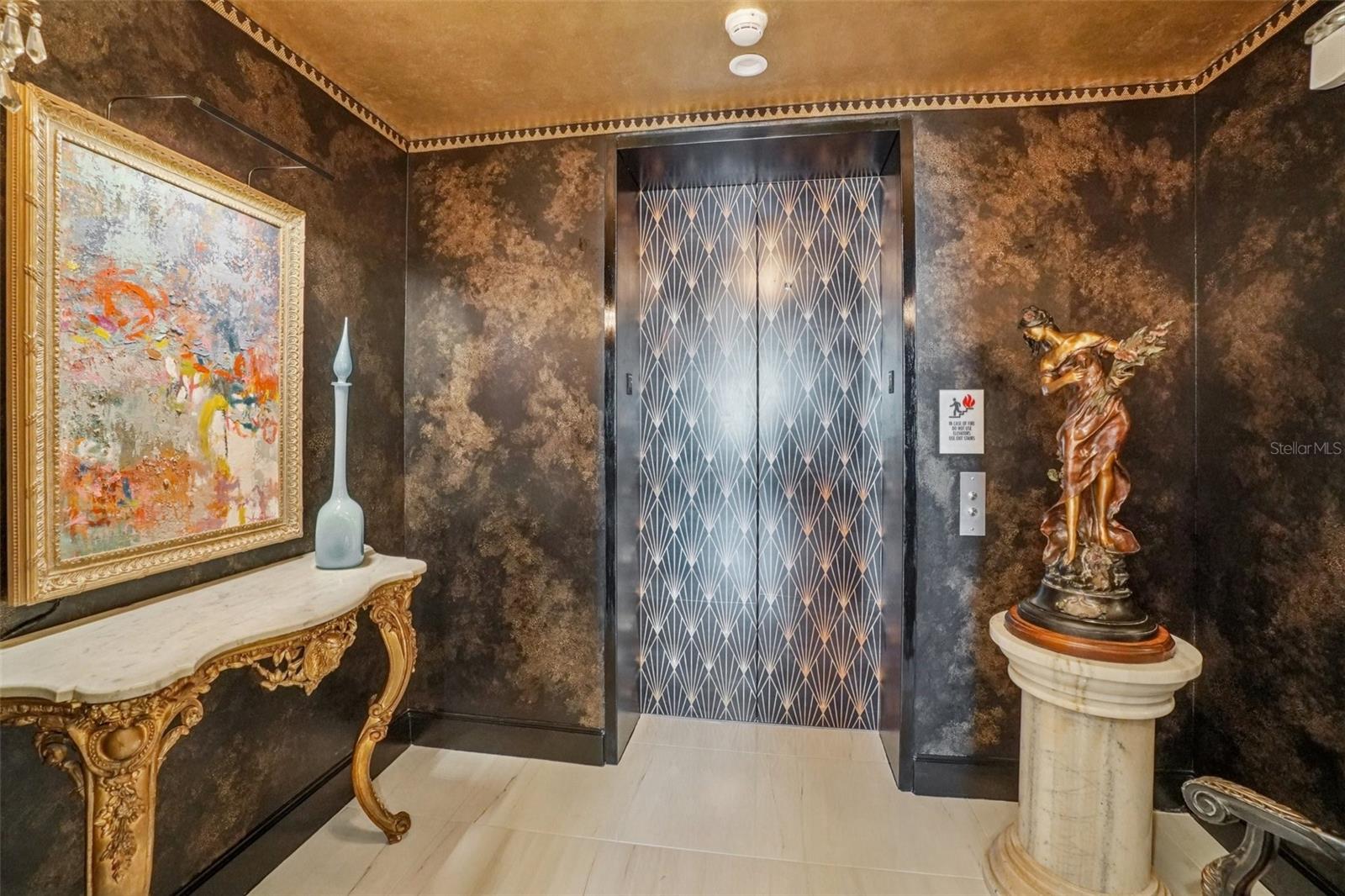 VIRAGE BAYSHORE - Residential