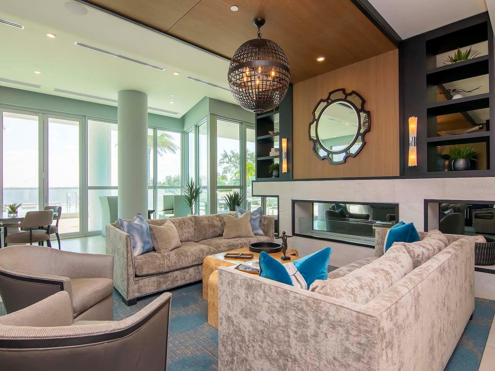 VIRAGE BAYSHORE - Residential