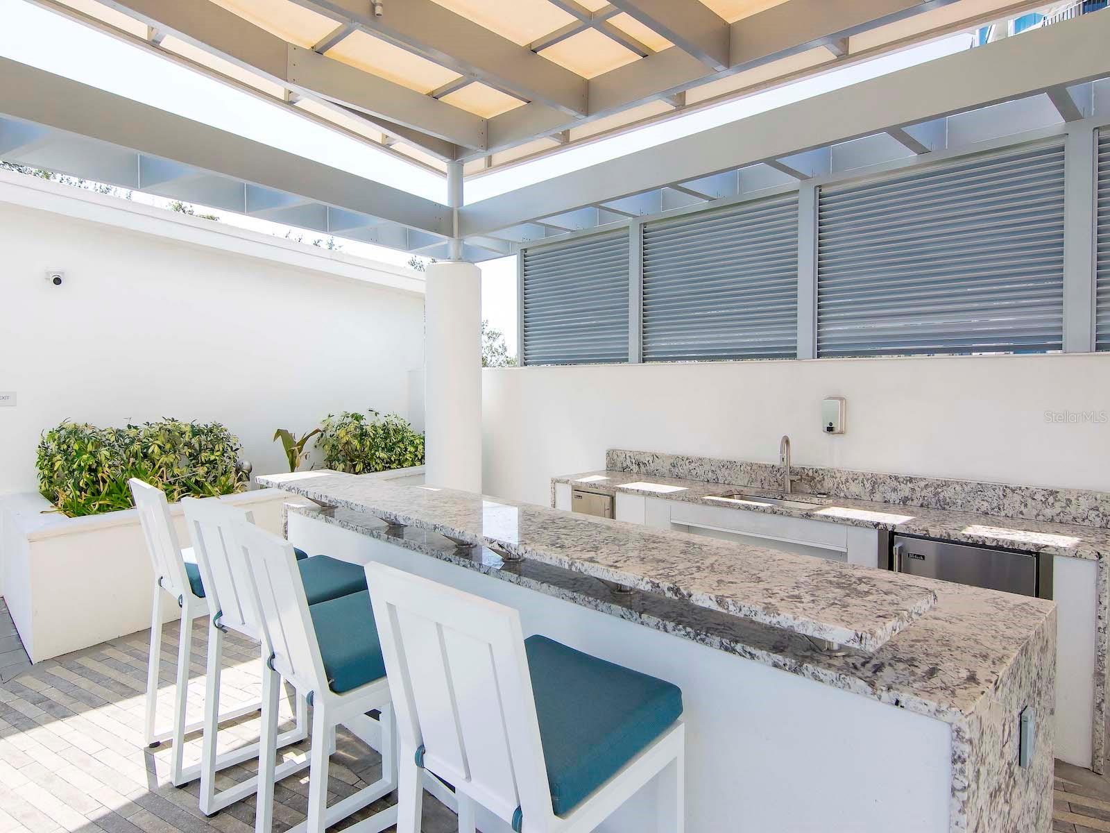 VIRAGE BAYSHORE - Residential