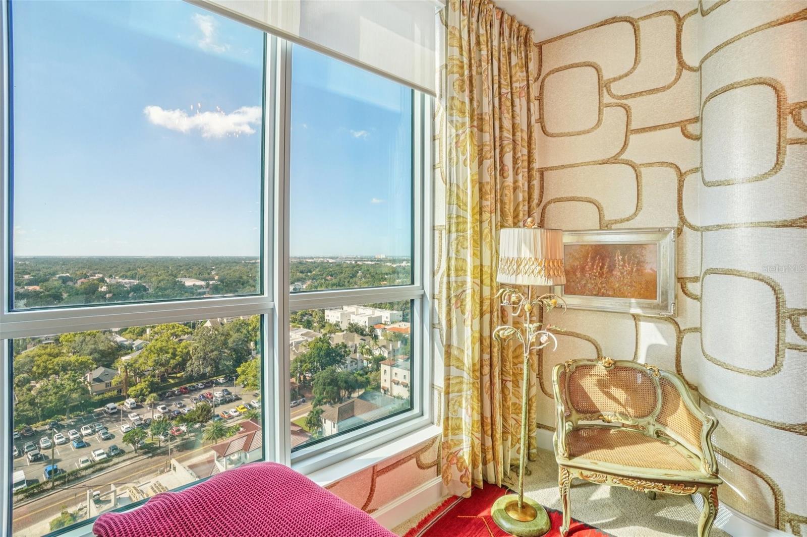VIRAGE BAYSHORE - Residential