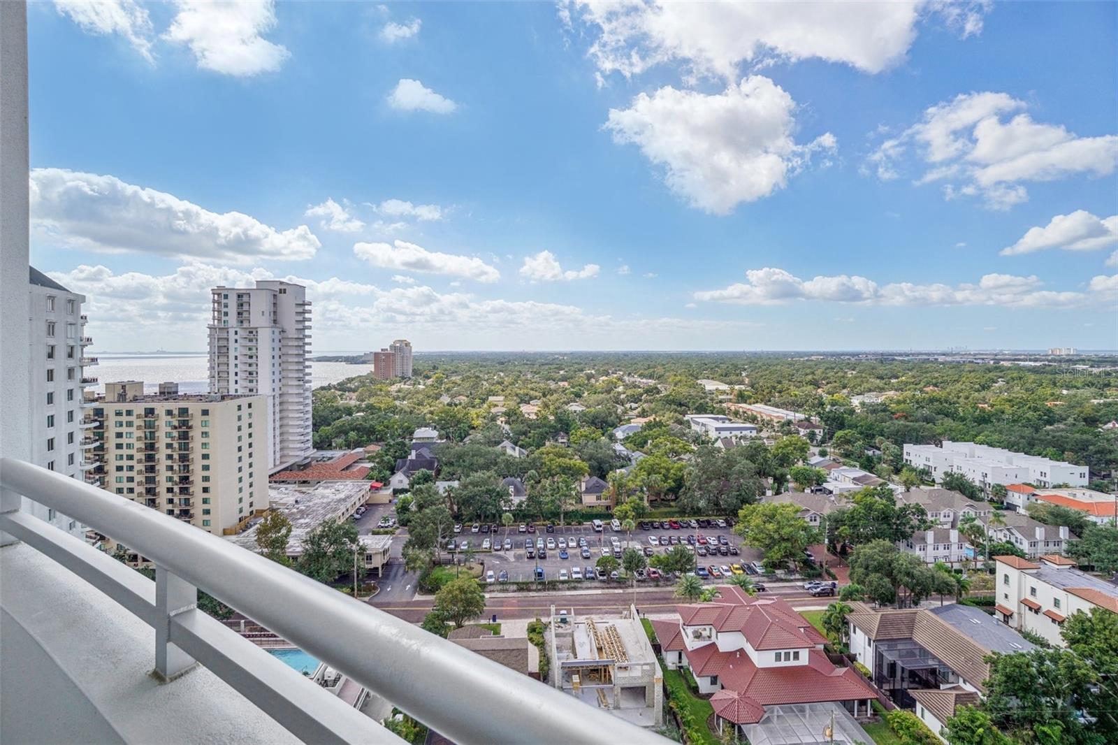 VIRAGE BAYSHORE - Residential
