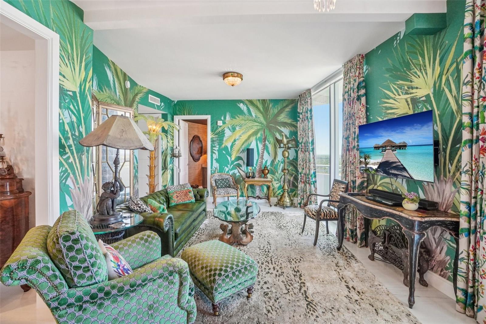 VIRAGE BAYSHORE - Residential