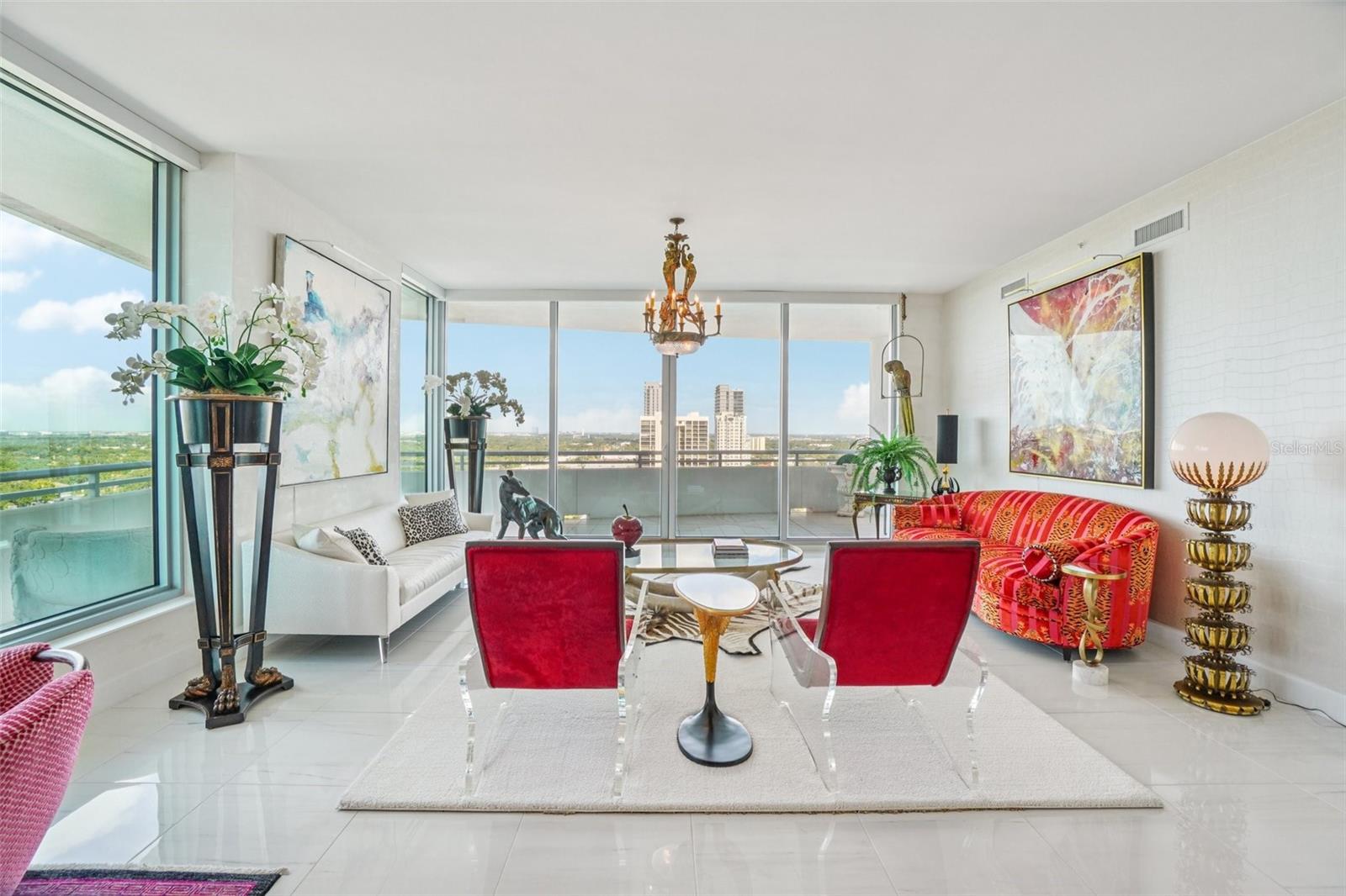 VIRAGE BAYSHORE - Residential